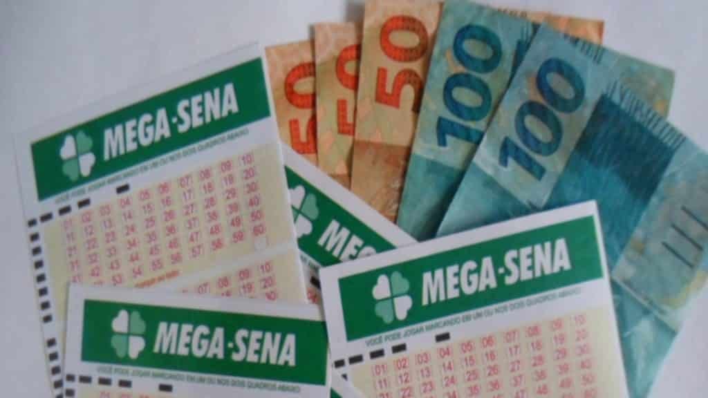 Bolão de Guarapari fatura R$ 95mil em aposta da Mega-Sena