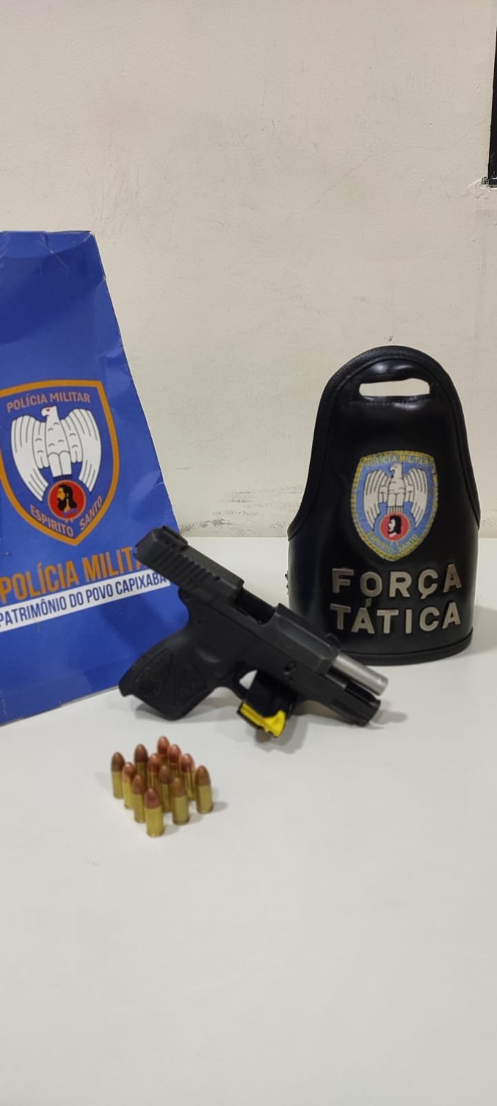 Polícia apreende pistola 9mm e munições em Anchieta