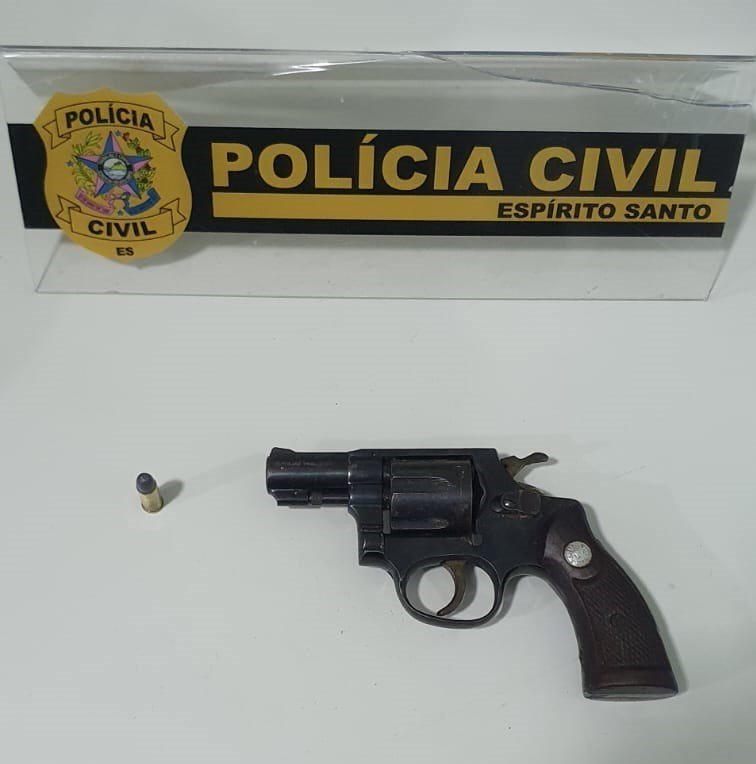 Polícia de Guarapari prende envolvido em tentativa de homicídio e apreende arma de fogo usada no crime