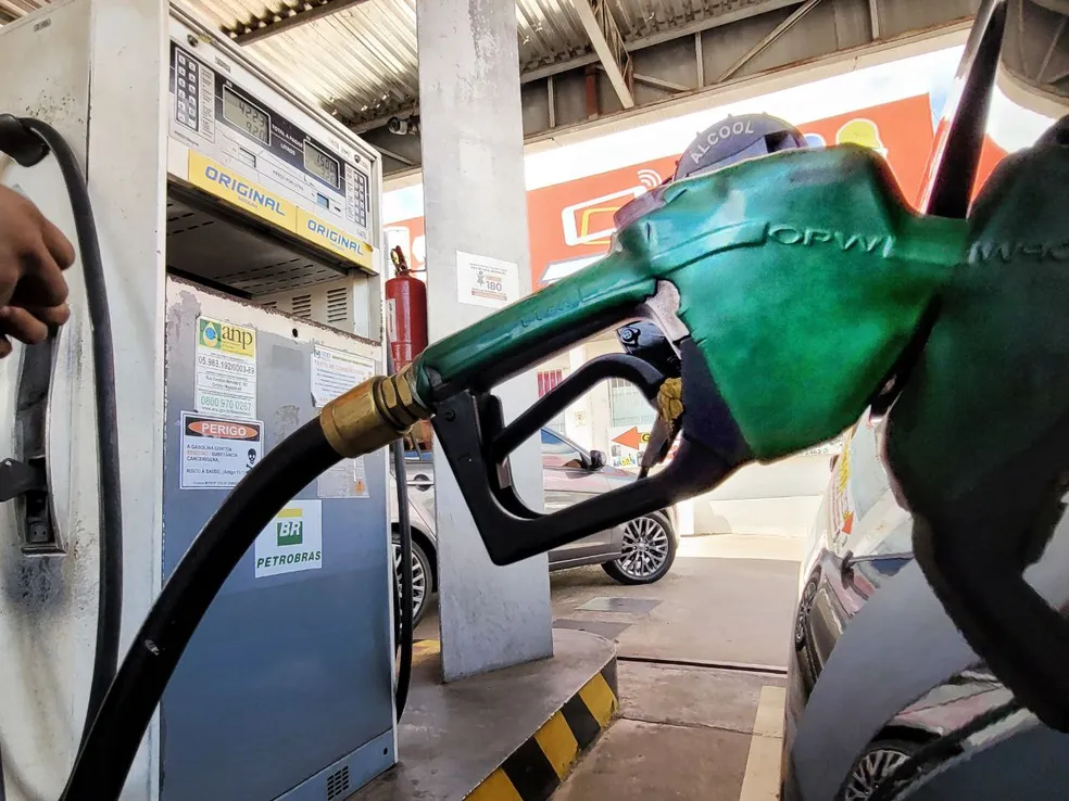 Da noite para o dia: Preço do litro da gasolina no ES sobe mais de R$ 0,50 