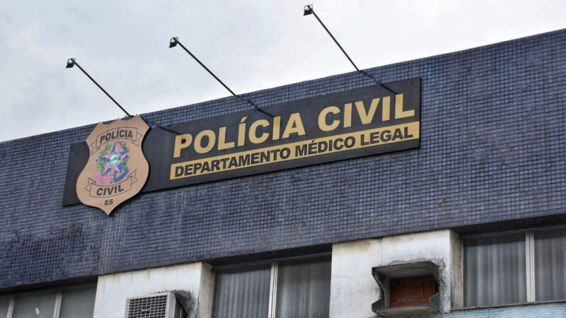 Menina de 3 anos morre afogada em piscina de bar no ES