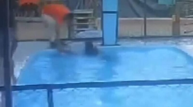 VÍDEO | Mãe é presa suspeita de tentar afogar filha de 6 meses em piscina de clube