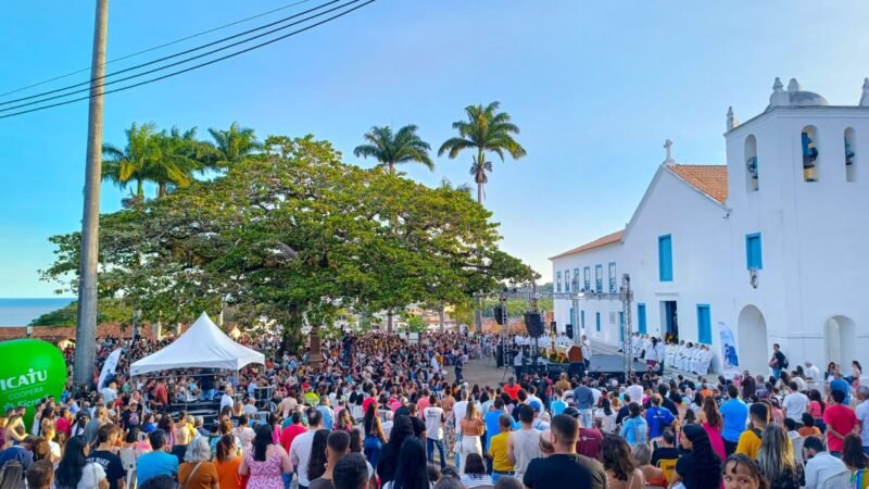 Cerca de 5 mil pessoas prestigiaram a missa do padroeiro do Brasil